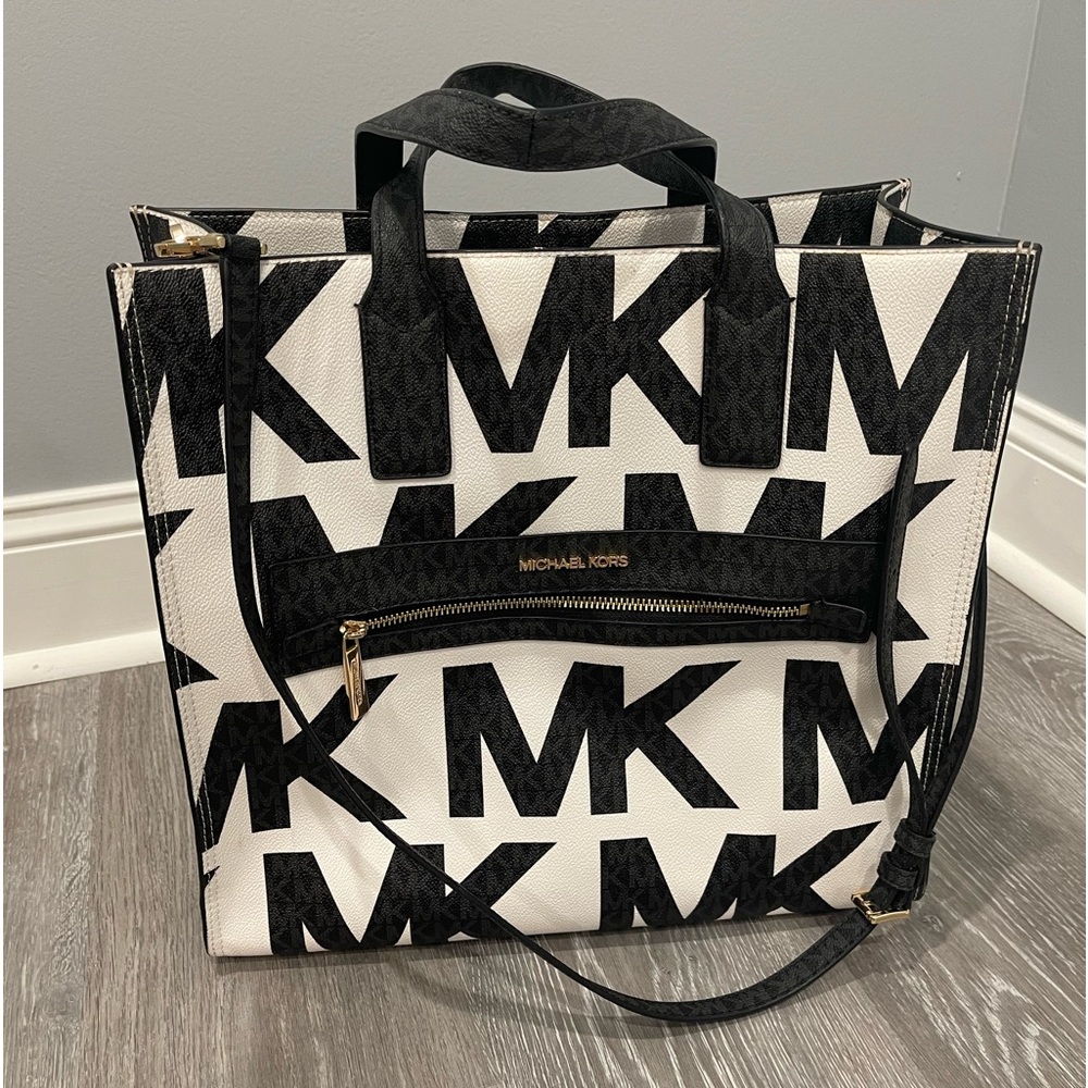 Michael Kors Kenly Tote